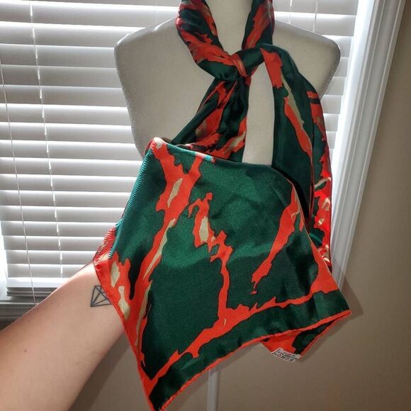 ECHO. 100% Pure Silk, Green, Red and Gold, Rectangle Shape Scarf. Made in Japan. - Picture 2 of 5